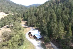 Private creekside Retreat at Pachamama Farm - Image 4