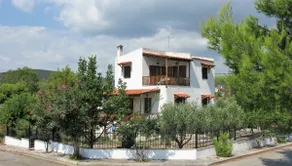 Tasos Villa-Roula - Image 2