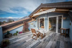 Loft, sunny attic of 85 square meters. with terrace overlooking the mountains - Image 3