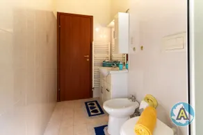 Independent apartment below the hill - Image 3