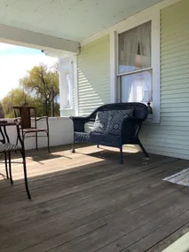 Simonds Guesthouse E., Refreshing Country Retreat - Image 2