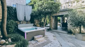 Rector's Villa - Charming Retreat in Old Town with Jacuzzi in Private Courtyard - Image 3