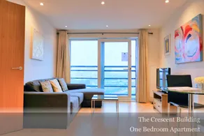 Gunwharf Quays Apartments - Image 3