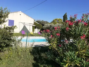 Stehendes Haus im privaten Luft umzäunten Hof-Pool Provence - Image 4