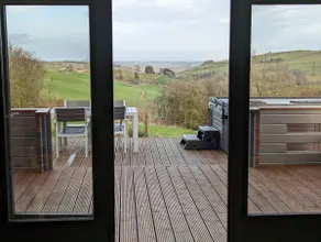 Long Wood Lodges - Image 3