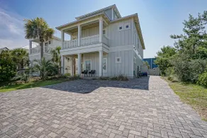 Destin Beach House for 28! Heated pool, grill and walking distance to the beach - Image 3