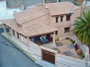 A stone's throw from Toledo and Las Barrancas de Burujón - Image 3
