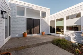 Lagoonfront Retreat: 3BR House Near SFO - Image 4