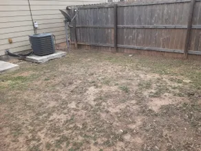 In-unit Washer/Dryer| Backyard| Driveaway parking - Image 2