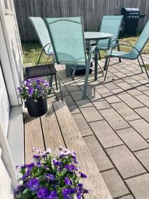 Quiet 3 BR Beachtown Apartment 1 mile to the beach - Image 3