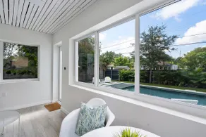 Poolside Tropical Retreat•Near Golf•Miami Airbnb - Image 5