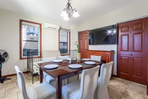 ⭐️Best XL Home To Visit NYC+Hot Tub+Parking - Image 3