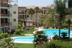 Lovely apartment in Mijas Costa - Image 2