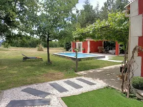 Charming house classified 4 stars in Luberon Protected Natural Regional Park - Image 3