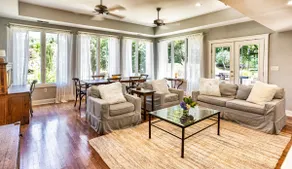 Athens Game Day, 5-Points Jewel with 4BR, 2.5 BA - Image 5