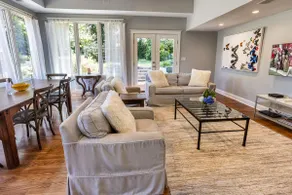 Athens Game Day, 5-Points Jewel with 4BR, 2.5 BA - Image 4