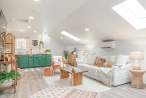 Guest Apt | Huge Patio | Close to Apple/Domain/Q2 - Image 5
