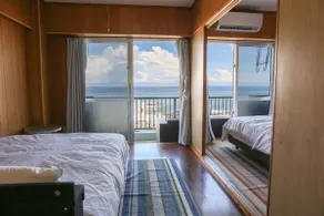 Onna (Onna Village) 17 people * Entire B&B (150 ㎡) Amazing Sea View Penthouse - Image 2