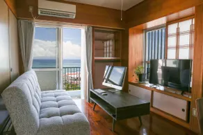 Onna (Onna Village) 17 people * Entire B&B (150 ㎡) Amazing Sea View Penthouse - Image 3