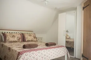 The Vine - Lodge two - Image 4