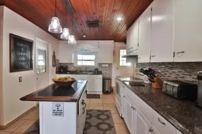 Crooked Lake Cove - Image 5
