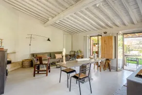 Private Chianti Cottage, Garden & Vineyard Views - Image 2