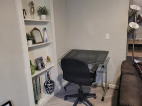 Modern 1 bed, 1 bath - Image 3