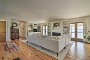 Charming Beach Cottage on Fishing Bay - Image 4