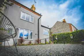 Hectors house - Image 2
