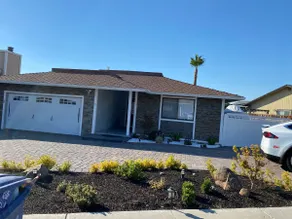 Beautiful Homes by the Lakes in Discovery Bay . - Image 3