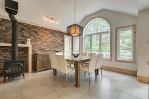 Amazing Waterfront Cottage. Serenity at its best - Image 3