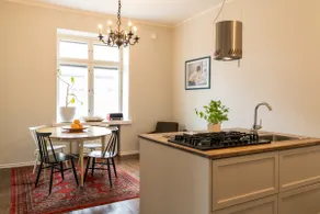 🎨Artistic & Classy 🔲Modern Design Penthouse at Töölö - Image 2