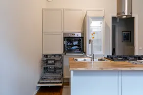 🎨Artistic & Classy 🔲Modern Design Penthouse at Töölö - Image 3