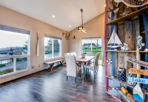 🌟5BR Beautiful Water Views on Golf course - Image 3