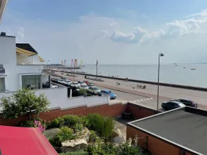 Villa by the beach - Image 2