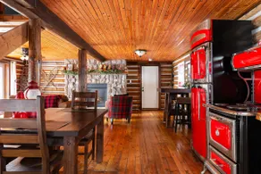 Lakefront Cabin- Fireplace• Algonquin Pass - Image 5