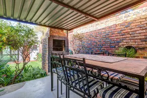 Lavender Villa - No Loadshedding. Solar powered - Image 3