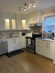 Beautiful One Bedroom Apt,Close to Downtown. - Image 5
