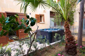 GetawayNpetto Holiday Home - Image 4