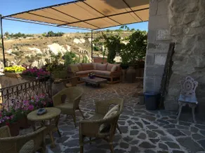 Anitya Dublex Stone House - Image 3