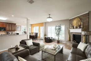 ★ Luxurious Two-Story Home ★ Near La Cantera/Rim - Image 3