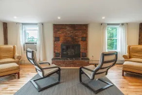Minutes from Smuggs! Vermont Farmhouse | Sleeps 12 - Image 3