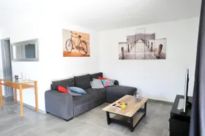 House, 80 m² with a heated private pool - Image 5
