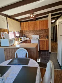 Holiday home in Rye with Heated Pool & Spa with generous outdoor area, WiFi - Image 3
