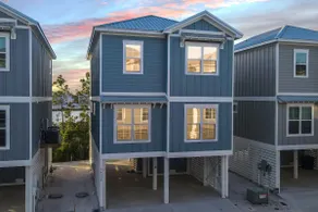 Orange Beach across street from beach! Serene view - Image 2