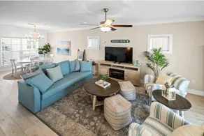 Orange Beach across street from beach! Serene view - Image 3