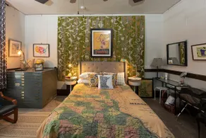 The Bike Vault 3BR 1.5BA Loft Overlooking Main St - Image 3