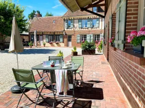 The Farmhouse - Image 5