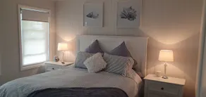 Hampton Retreat with heated pool - Image 5