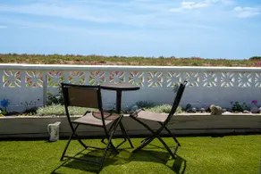 Seaside Place on Shoreham Beach with Hot Tub - Image 4